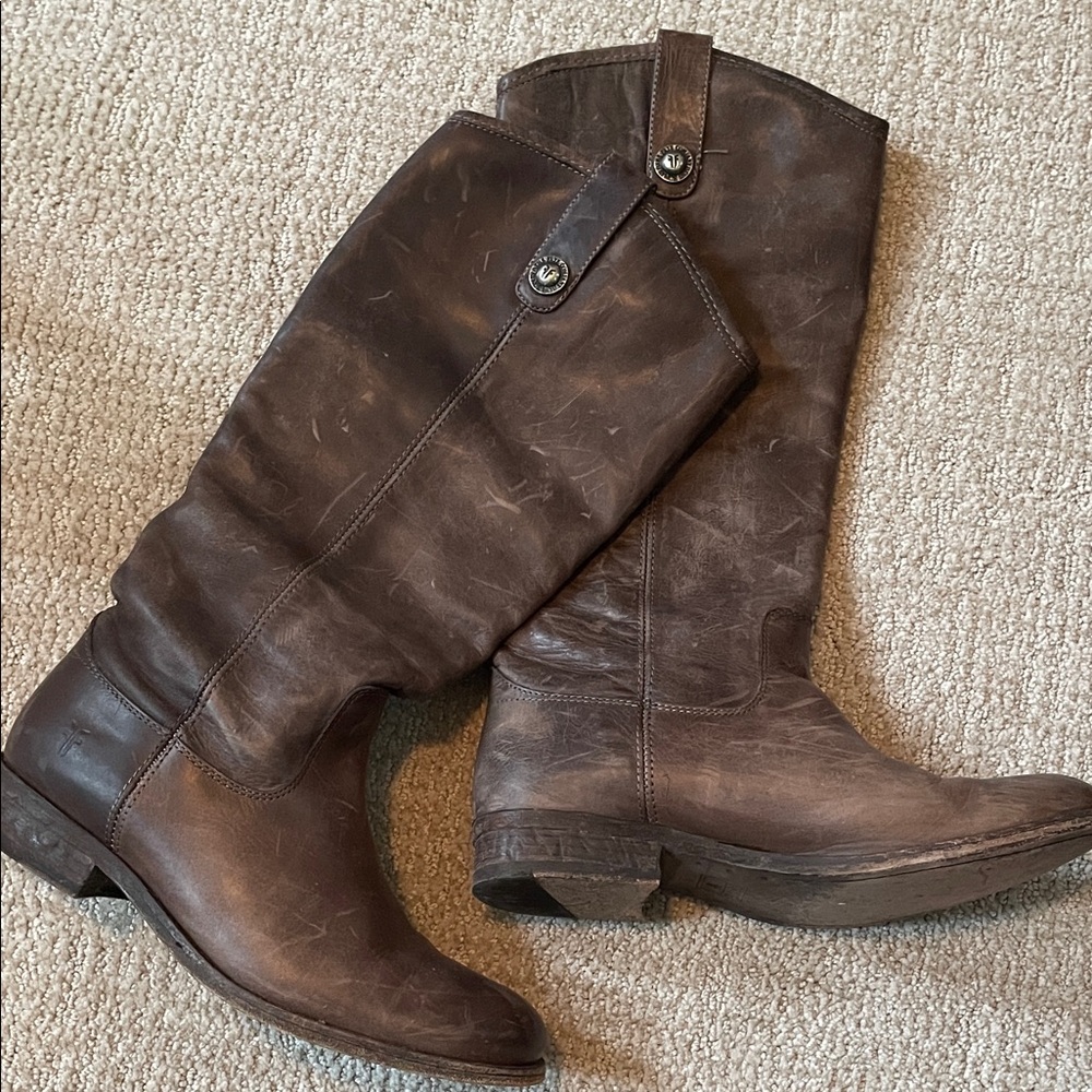 Frye Melissa Lug button  Dark Brown waxed Leather Cowboy Boots size 7.5